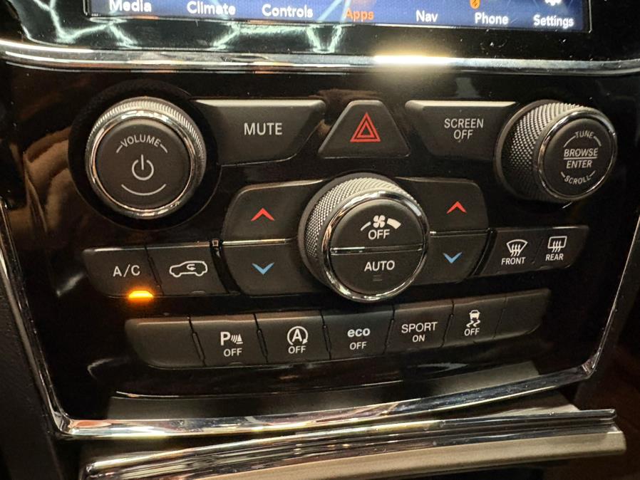 2020 Jeep Grand Cherokee Altitude 4x4, available for sale in Lodi, New Jersey | European Auto Expo. Lodi, New Jersey 2020 Jeep Grand Cherokee Altitude 4x4, available for sale in Lodi, New Jersey | European Auto Expo. Lodi, New Jersey