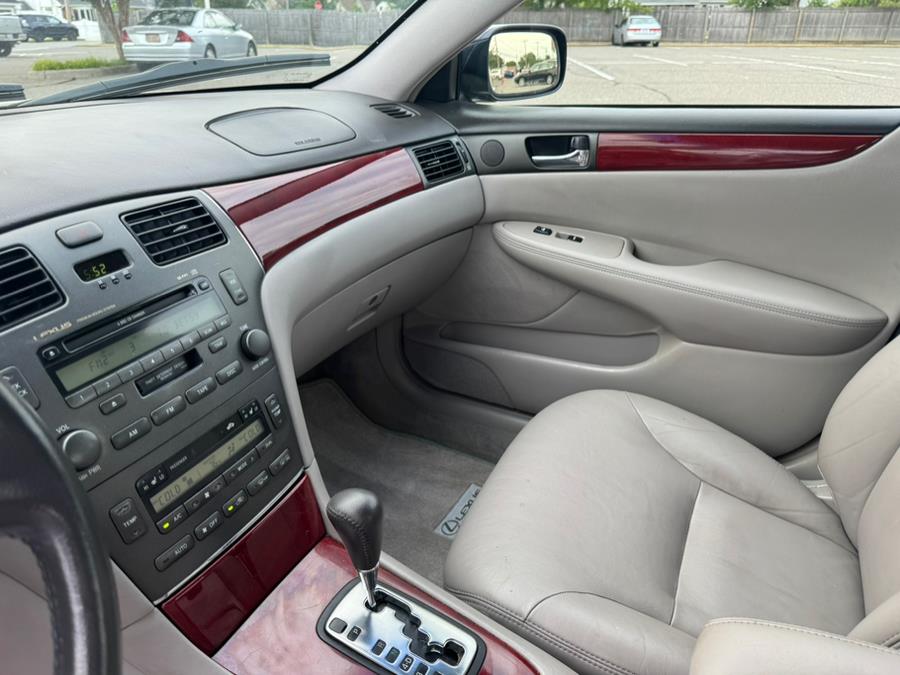 2003 Lexus ES 300 4dr Sdn, available for sale in Copiague, New York | Great Buy Auto Sales. Copiague, New York 2003 Lexus ES 300 4dr Sdn, available for sale in Copiague, New York | Great Buy Auto Sales. Copiague, New York
