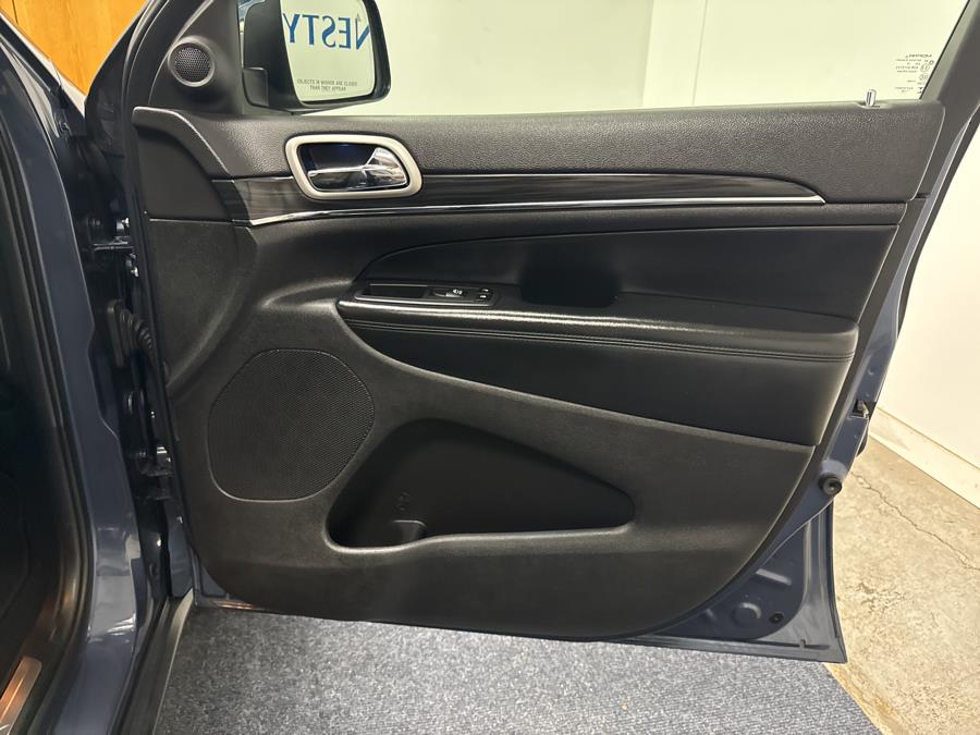 2020 Jeep Grand Cherokee Limited 4x4, available for sale in Plainville, Connecticut | New England Auto Sales LLC. Plainville, Connecticut 2020 Jeep Grand Cherokee Limited 4x4, available for sale in Plainville, Connecticut | New England Auto Sales LLC. Plainville, Connecticut