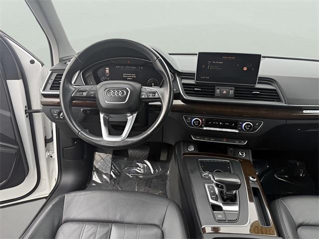 2018 Audi Q5 2.0T, available for sale in Stratford, Connecticut | Wiz Leasing Inc. Stratford, Connecticut 2018 Audi Q5 2.0T, available for sale in Stratford, Connecticut | Wiz Leasing Inc. Stratford, Connecticut