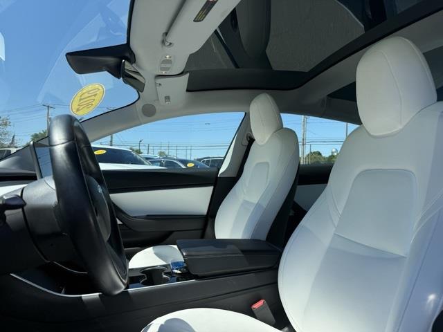 2019 Tesla Model 3 Standard, available for sale in Stratford, Connecticut | Wiz Leasing Inc. Stratford, Connecticut 2019 Tesla Model 3 Standard, available for sale in Stratford, Connecticut | Wiz Leasing Inc. Stratford, Connecticut