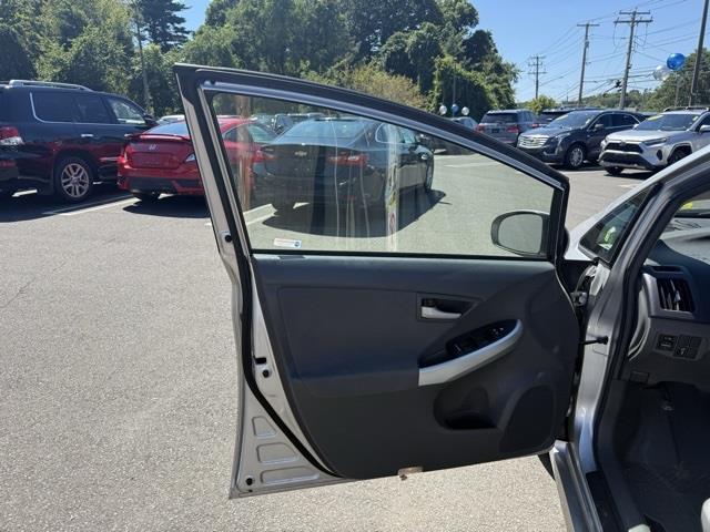 2010 Toyota Prius II, available for sale in Stratford, Connecticut | Wiz Leasing Inc. Stratford, Connecticut 2010 Toyota Prius II, available for sale in Stratford, Connecticut | Wiz Leasing Inc. Stratford, Connecticut