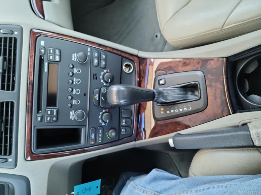 2006 Volvo S60 2.5L Turbo AWD Auto, available for sale in Milford, Connecticut | Chip's Auto Sales Inc. Milford, Connecticut 2006 Volvo S60 2.5L Turbo AWD Auto, available for sale in Milford, Connecticut | Chip's Auto Sales Inc. Milford, Connecticut