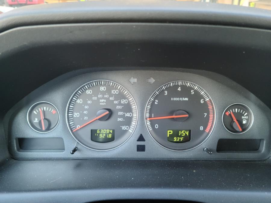 2006 Volvo S60 2.5L Turbo AWD Auto, available for sale in Milford, Connecticut | Chip's Auto Sales Inc. Milford, Connecticut 2006 Volvo S60 2.5L Turbo AWD Auto, available for sale in Milford, Connecticut | Chip's Auto Sales Inc. Milford, Connecticut