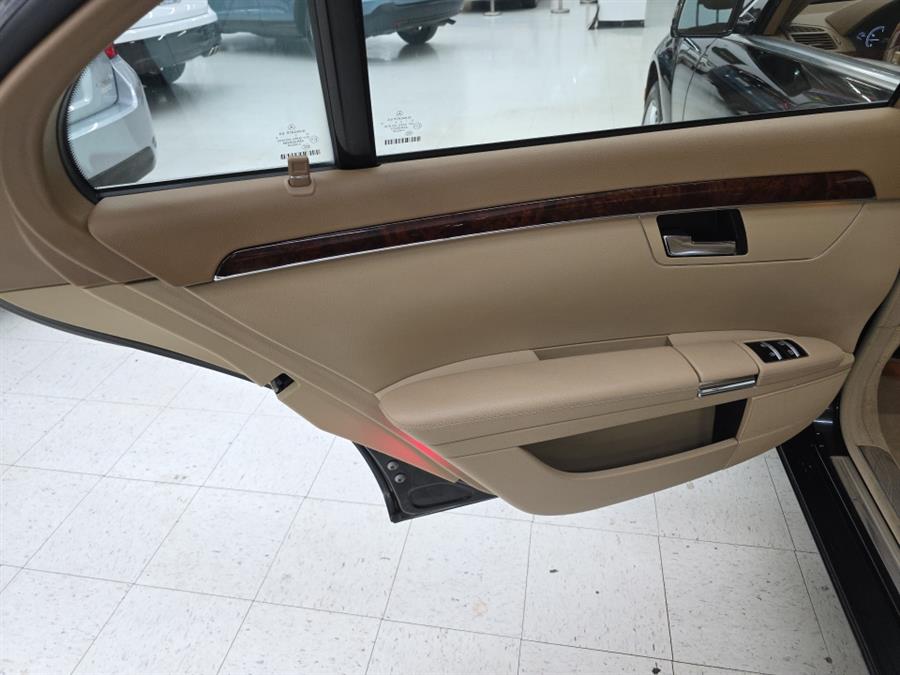 2010 Mercedes-Benz S-Class 4dr Sdn S550 4MATIC, available for sale in West Haven, Connecticut | Auto Fair Inc.. West Haven, Connecticut 2010 Mercedes-Benz S-Class 4dr Sdn S550 4MATIC, available for sale in West Haven, Connecticut | Auto Fair Inc.. West Haven, Connecticut
