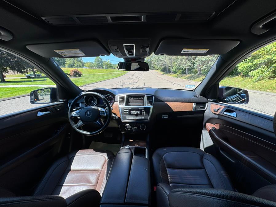 2015 Mercedes-Benz M-Class 4MATIC 4dr ML250 BlueTEC, available for sale in Waterbury, Connecticut | Platinum Auto Care. Waterbury, Connecticut 2015 Mercedes-Benz M-Class 4MATIC 4dr ML250 BlueTEC, available for sale in Waterbury, Connecticut | Platinum Auto Care. Waterbury, Connecticut