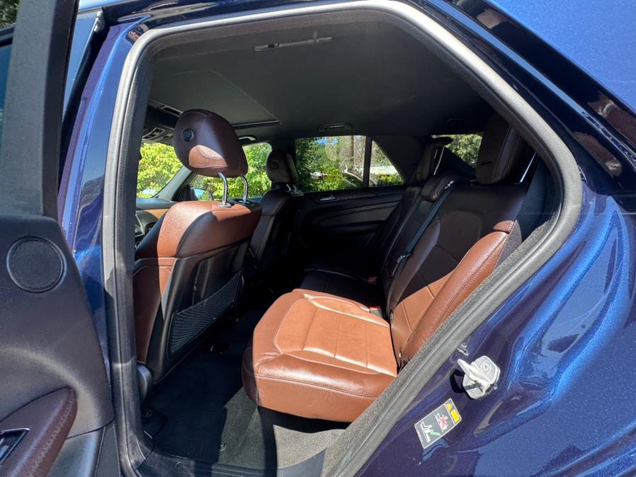 2015 Mercedes-Benz M-Class 4MATIC 4dr ML250 BlueTEC, available for sale in Waterbury, Connecticut | Platinum Auto Care. Waterbury, Connecticut 2015 Mercedes-Benz M-Class 4MATIC 4dr ML250 BlueTEC, available for sale in Waterbury, Connecticut | Platinum Auto Care. Waterbury, Connecticut