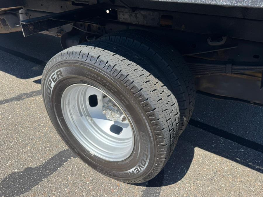 2012 Ford Super Duty F-350 DRW 2WD Crew Cab 176" WB 60" CA XLT, available for sale in Waterbury, Connecticut | Platinum Auto Care. Waterbury, Connecticut 2012 Ford Super Duty F-350 DRW 2WD Crew Cab 176" WB 60" CA XLT, available for sale in Waterbury, Connecticut | Platinum Auto Care. Waterbury, Connecticut