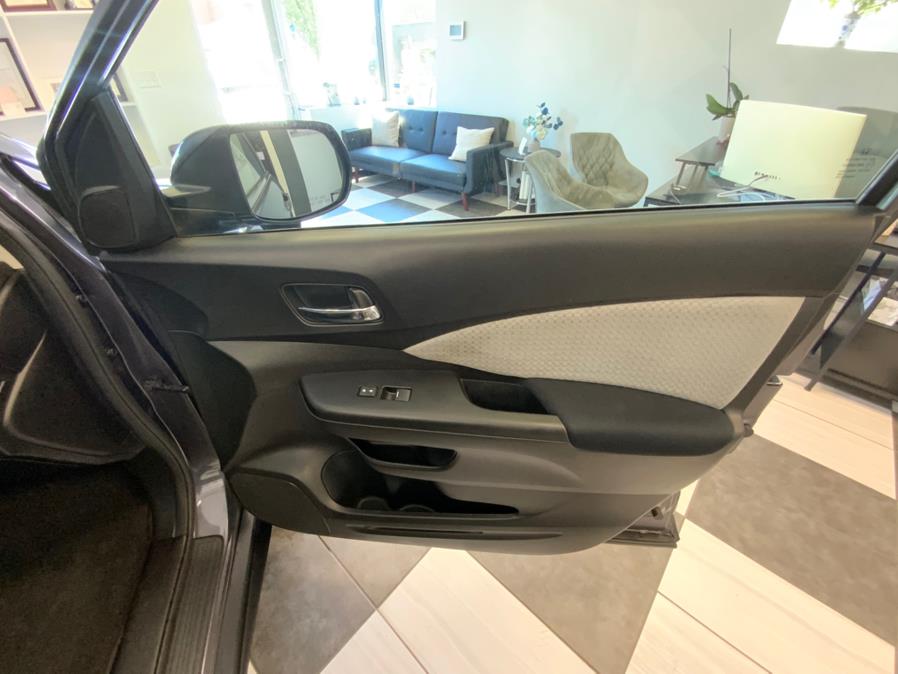 2015 Honda CR-V AWD 5dr EX, available for sale in Hartford, Connecticut | Franklin Motors Auto Sales LLC. Hartford, Connecticut 2015 Honda CR-V AWD 5dr EX, available for sale in Hartford, Connecticut | Franklin Motors Auto Sales LLC. Hartford, Connecticut