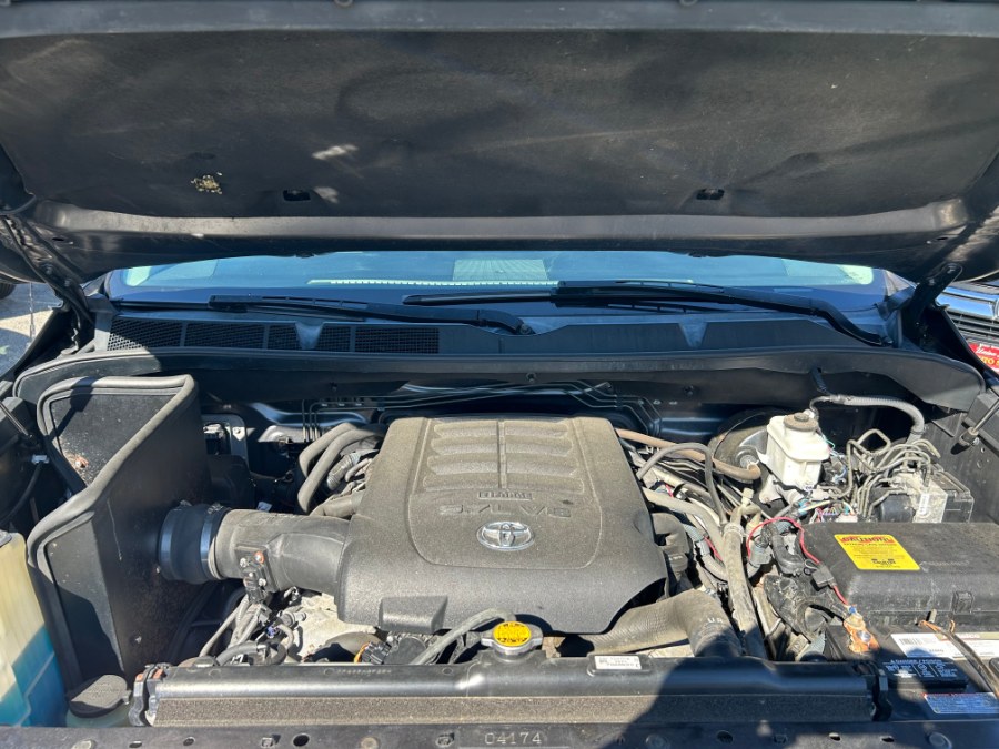 2016 Toyota Tundra 4WD Truck Double Cab 5.7L V8 6-Spd AT SR5 (Natl), available for sale in West Springfield, Massachusetts | Union Street Auto Sales. West Springfield, Massachusetts 2016 Toyota Tundra 4WD Truck Double Cab 5.7L V8 6-Spd AT SR5 (Natl), available for sale in West Springfield, Massachusetts | Union Street Auto Sales. West Springfield, Massachusetts