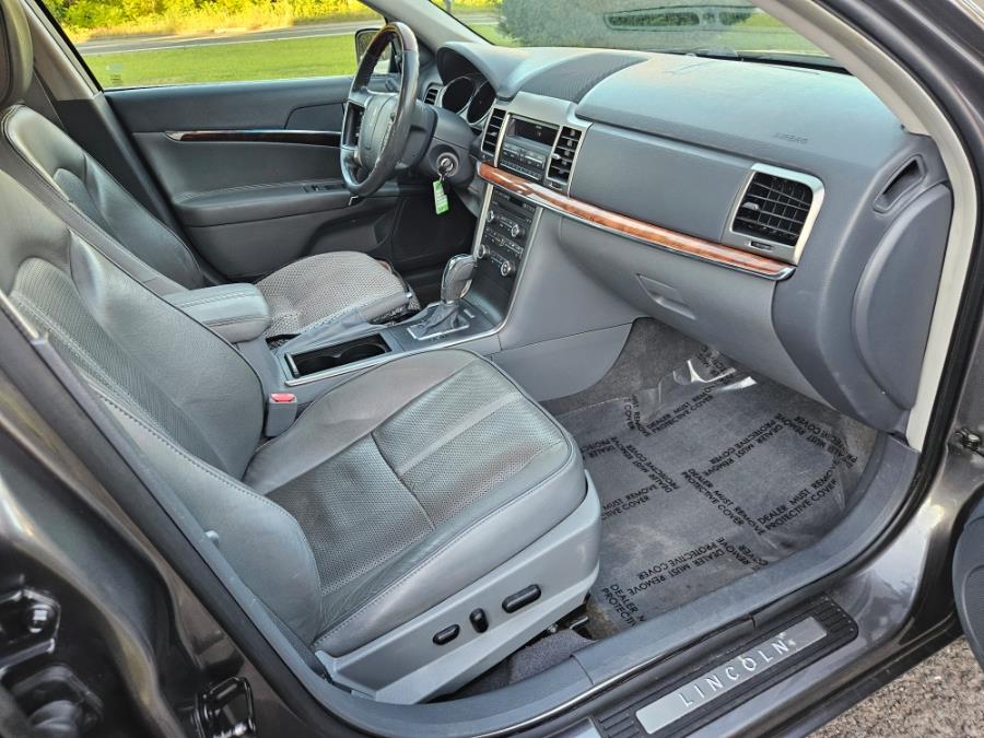 2010 Lincoln MKZ 4dr Sdn AWD, available for sale in East Windsor, Connecticut | Toro Auto. East Windsor, Connecticut 2010 Lincoln MKZ 4dr Sdn AWD, available for sale in East Windsor, Connecticut | Toro Auto. East Windsor, Connecticut