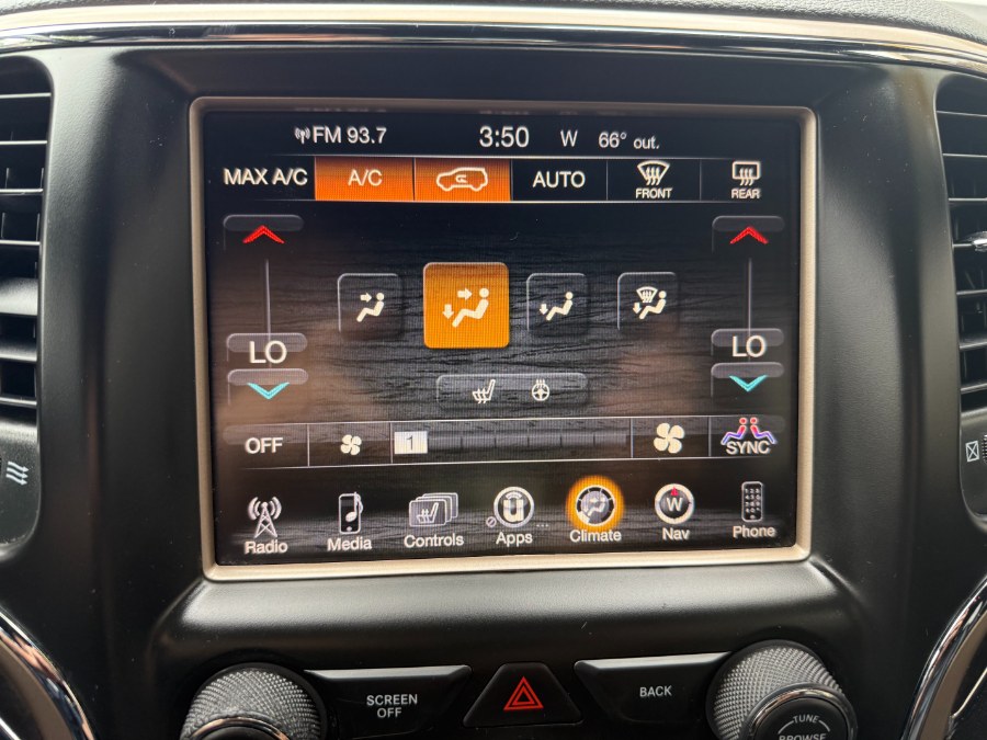 2015 Jeep Grand Cherokee 4WD 4dr Limited, available for sale in Bristol, Connecticut | Bristol Auto Center LLC. Bristol, Connecticut 2015 Jeep Grand Cherokee 4WD 4dr Limited, available for sale in Bristol, Connecticut | Bristol Auto Center LLC. Bristol, Connecticut