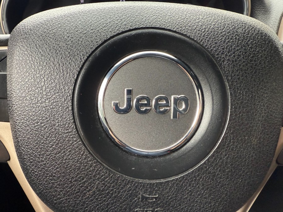 2015 Jeep Grand Cherokee 4WD 4dr Limited, available for sale in Bristol, Connecticut | Bristol Auto Center LLC. Bristol, Connecticut 2015 Jeep Grand Cherokee 4WD 4dr Limited, available for sale in Bristol, Connecticut | Bristol Auto Center LLC. Bristol, Connecticut