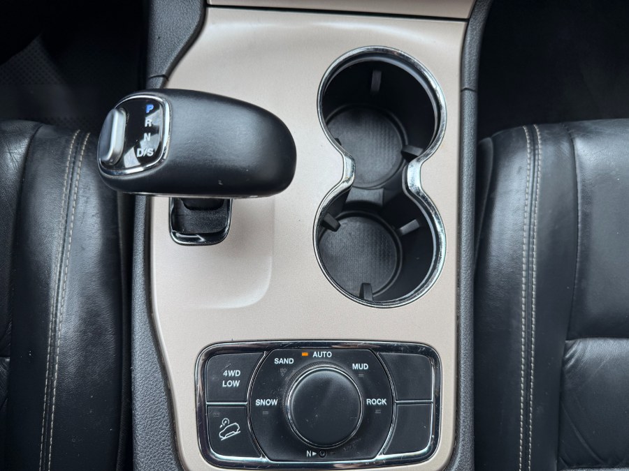 2015 Jeep Grand Cherokee 4WD 4dr Limited, available for sale in Bristol, Connecticut | Bristol Auto Center LLC. Bristol, Connecticut 2015 Jeep Grand Cherokee 4WD 4dr Limited, available for sale in Bristol, Connecticut | Bristol Auto Center LLC. Bristol, Connecticut