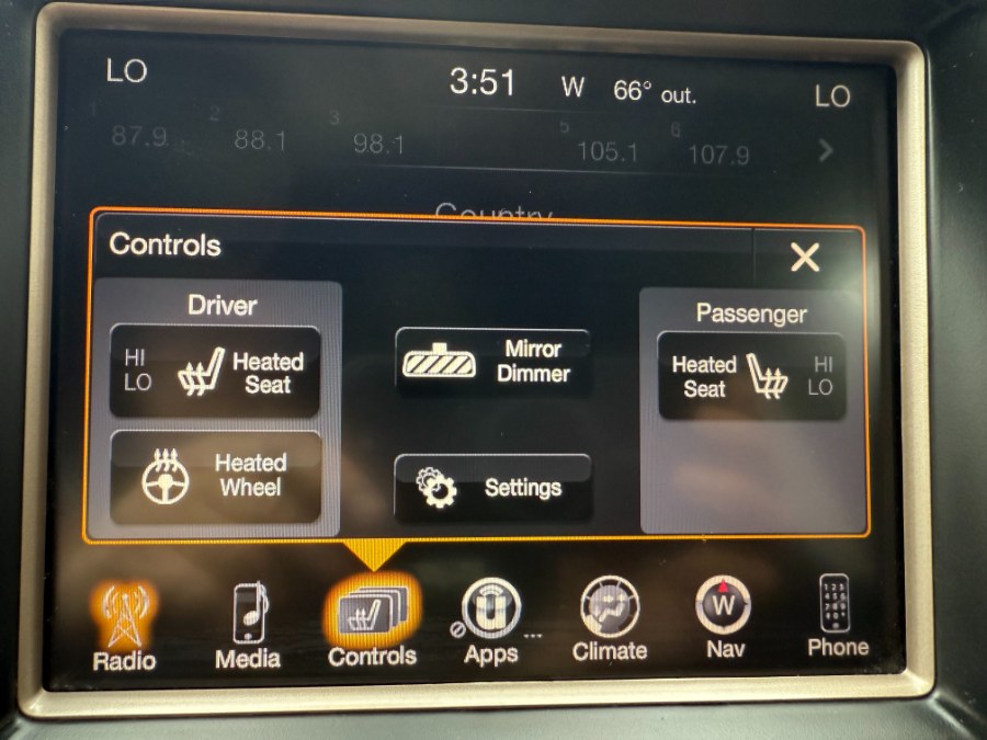 2015 Jeep Grand Cherokee 4WD 4dr Limited, available for sale in Bristol, Connecticut | Bristol Auto Center LLC. Bristol, Connecticut 2015 Jeep Grand Cherokee 4WD 4dr Limited, available for sale in Bristol, Connecticut | Bristol Auto Center LLC. Bristol, Connecticut
