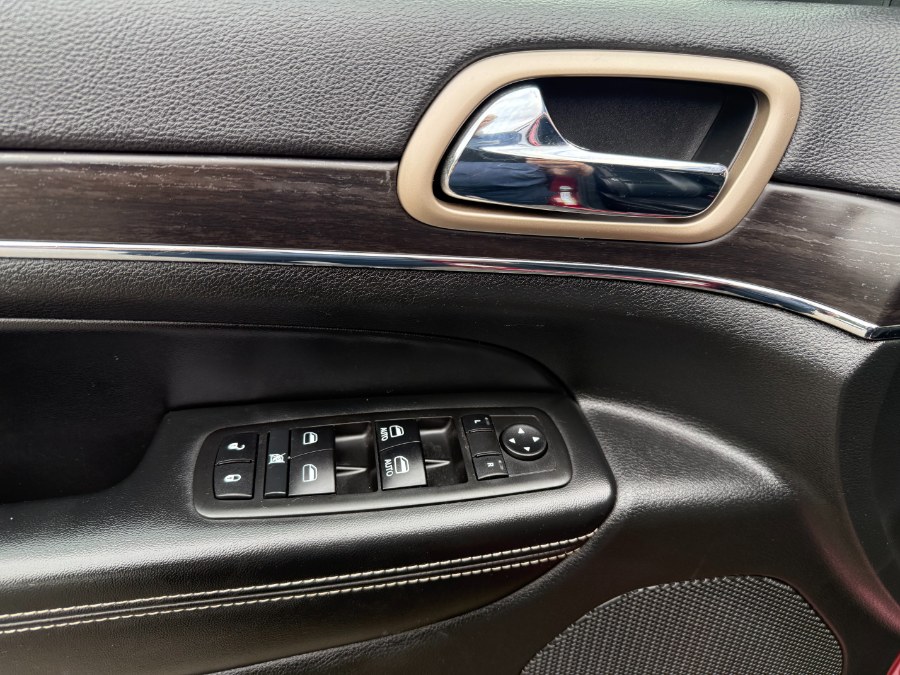 2015 Jeep Grand Cherokee 4WD 4dr Limited, available for sale in Bristol, Connecticut | Bristol Auto Center LLC. Bristol, Connecticut 2015 Jeep Grand Cherokee 4WD 4dr Limited, available for sale in Bristol, Connecticut | Bristol Auto Center LLC. Bristol, Connecticut