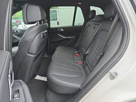 2024 BMW X5 xDrive40i Sports Activity Vehicle, available for sale in Franklin Square, New York | Luxury Motor Club. Franklin Square, New York 2024 BMW X5 xDrive40i Sports Activity Vehicle, available for sale in Franklin Square, New York | Luxury Motor Club. Franklin Square, New York
