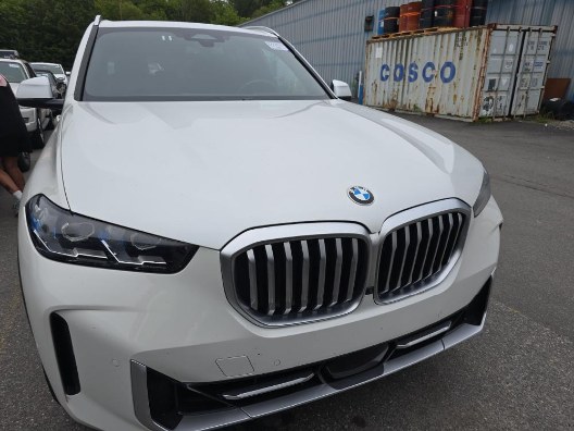 2024 BMW X5 xDrive40i Sports Activity Vehicle, available for sale in Franklin Square, New York | Luxury Motor Club. Franklin Square, New York 2024 BMW X5 xDrive40i Sports Activity Vehicle, available for sale in Franklin Square, New York | Luxury Motor Club. Franklin Square, New York