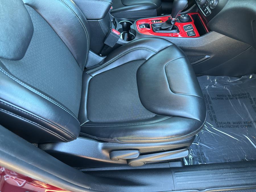 2019 Jeep Cherokee Latitude Plus 4x4, available for sale in Little Ferry, New Jersey | Victoria Preowned Autos Inc. Little Ferry, New Jersey 2019 Jeep Cherokee Latitude Plus 4x4, available for sale in Little Ferry, New Jersey | Victoria Preowned Autos Inc. Little Ferry, New Jersey