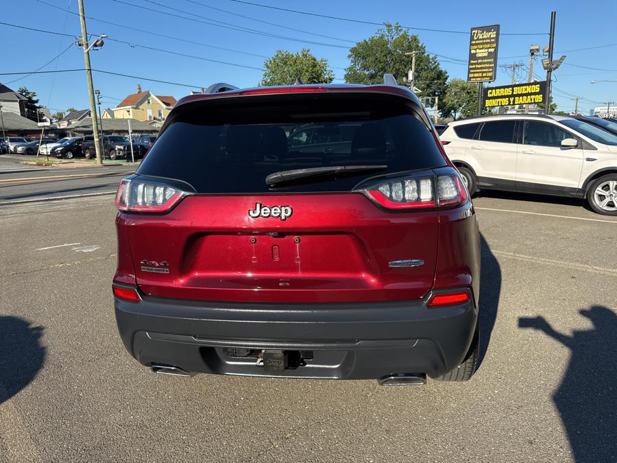 2019 Jeep Cherokee Latitude Plus 4x4, available for sale in Little Ferry, New Jersey | Victoria Preowned Autos Inc. Little Ferry, New Jersey 2019 Jeep Cherokee Latitude Plus 4x4, available for sale in Little Ferry, New Jersey | Victoria Preowned Autos Inc. Little Ferry, New Jersey