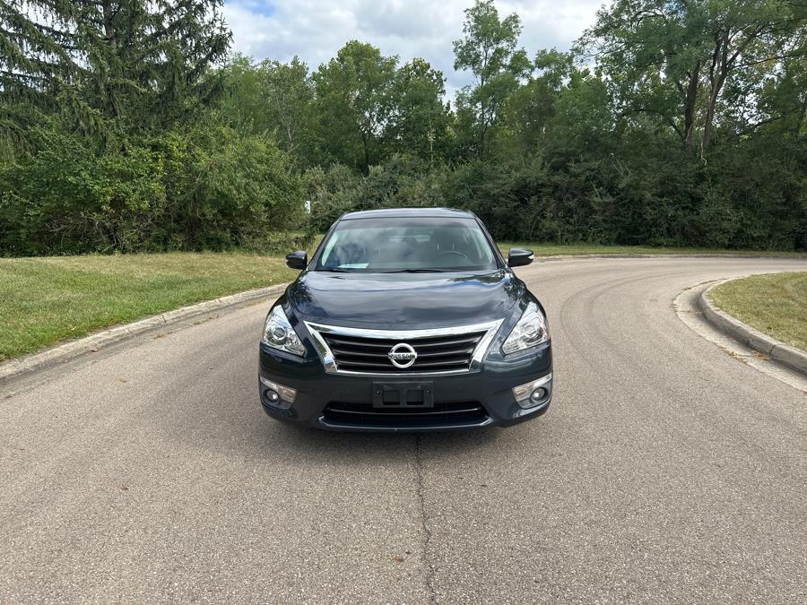 2013 Nissan Altima 4dr Sdn I4 2.5 S, available for sale in Beavercreek, Ohio | Wholesale Direct Motors. Beavercreek, Ohio 2013 Nissan Altima 4dr Sdn I4 2.5 S, available for sale in Beavercreek, Ohio | Wholesale Direct Motors. Beavercreek, Ohio