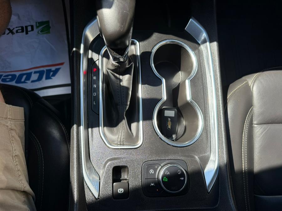 2022 Chevrolet Traverse AWD 4dr LT Leather, available for sale in East Windsor, Connecticut | Century Auto And Truck. East Windsor, Connecticut 2022 Chevrolet Traverse AWD 4dr LT Leather, available for sale in East Windsor, Connecticut | Century Auto And Truck. East Windsor, Connecticut