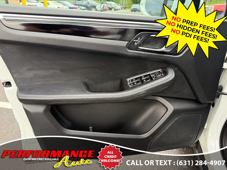 2020 Porsche Macan AWD, available for sale in Bohemia, New York | Performance Auto Inc. Bohemia, New York 2020 Porsche Macan AWD, available for sale in Bohemia, New York | Performance Auto Inc. Bohemia, New York