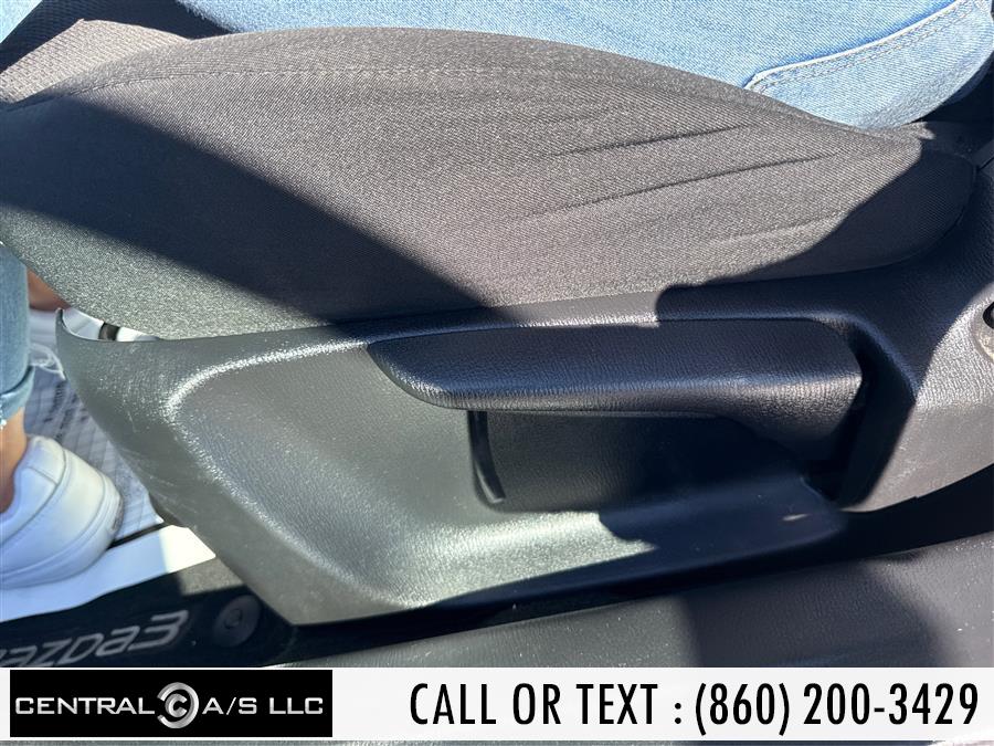 2018 Mazda Mazda3 4-Door Sport Manual, available for sale in East Windsor, Connecticut | Central A/S LLC. East Windsor, Connecticut 2018 Mazda Mazda3 4-Door Sport Manual, available for sale in East Windsor, Connecticut | Central A/S LLC. East Windsor, Connecticut