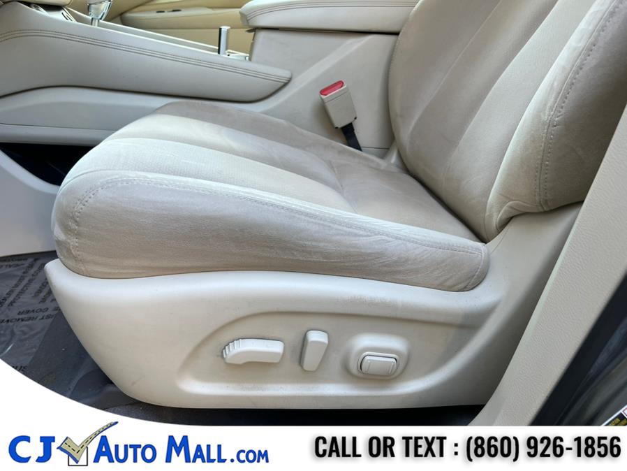 2016 Nissan Murano AWD 4dr SV, available for sale in Bristol, Connecticut | CJ Auto Mall. Bristol, Connecticut 2016 Nissan Murano AWD 4dr SV, available for sale in Bristol, Connecticut | CJ Auto Mall. Bristol, Connecticut