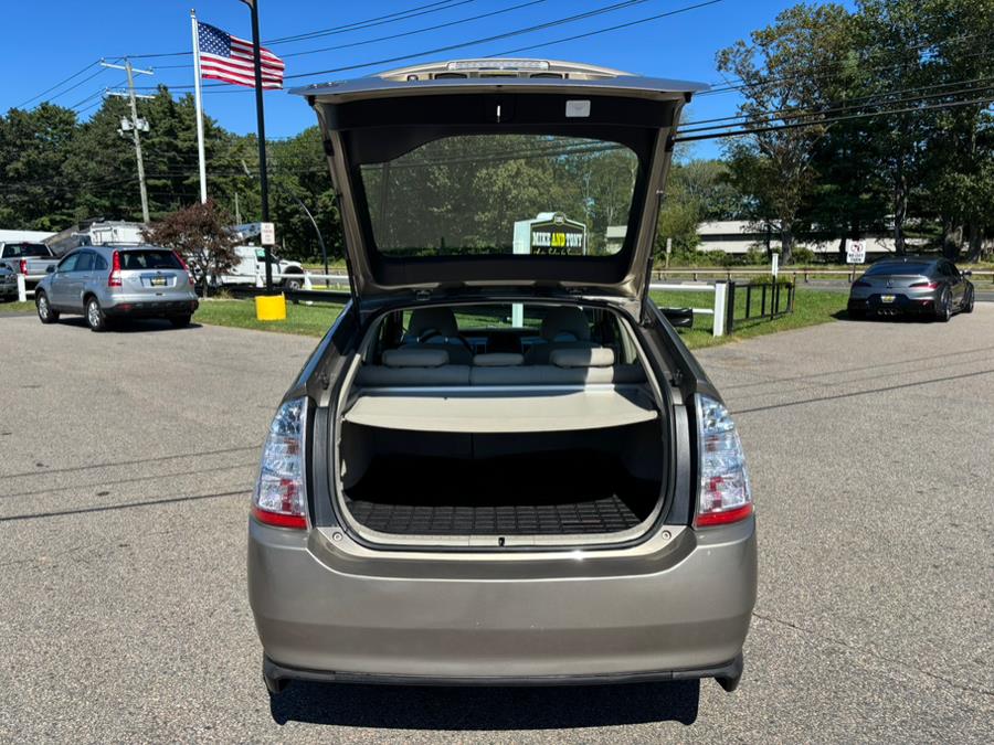 2009 Toyota Prius 5dr HB (GS), available for sale in South Windsor, Connecticut | Mike And Tony Auto Sales, Inc. South Windsor, Connecticut 2009 Toyota Prius 5dr HB (GS), available for sale in South Windsor, Connecticut | Mike And Tony Auto Sales, Inc. South Windsor, Connecticut