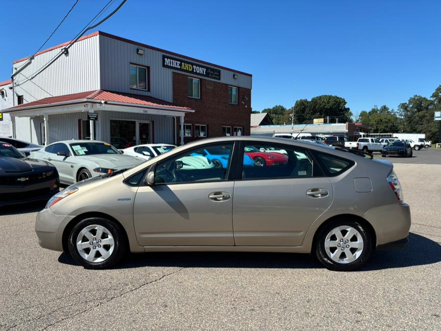 2009 Toyota Prius 5dr HB (GS), available for sale in South Windsor, Connecticut | Mike And Tony Auto Sales, Inc. South Windsor, Connecticut 2009 Toyota Prius 5dr HB (GS), available for sale in South Windsor, Connecticut | Mike And Tony Auto Sales, Inc. South Windsor, Connecticut