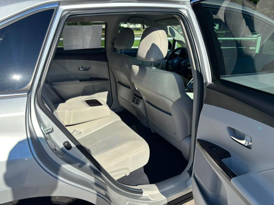 2012 Toyota Venza 4dr Wgn I4 AWD LE (Natl), available for sale in South Windsor, Connecticut | Mike And Tony Auto Sales, Inc. South Windsor, Connecticut 2012 Toyota Venza 4dr Wgn I4 AWD LE (Natl), available for sale in South Windsor, Connecticut | Mike And Tony Auto Sales, Inc. South Windsor, Connecticut