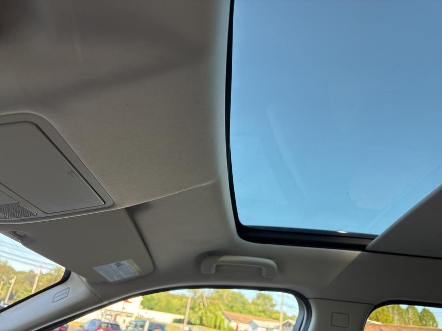 2019 Land Rover Discovery Sport HSE 4WD, available for sale in Old Saybrook, Connecticut | Saybrook Auto Barn. Old Saybrook, Connecticut 2019 Land Rover Discovery Sport HSE 4WD, available for sale in Old Saybrook, Connecticut | Saybrook Auto Barn. Old Saybrook, Connecticut