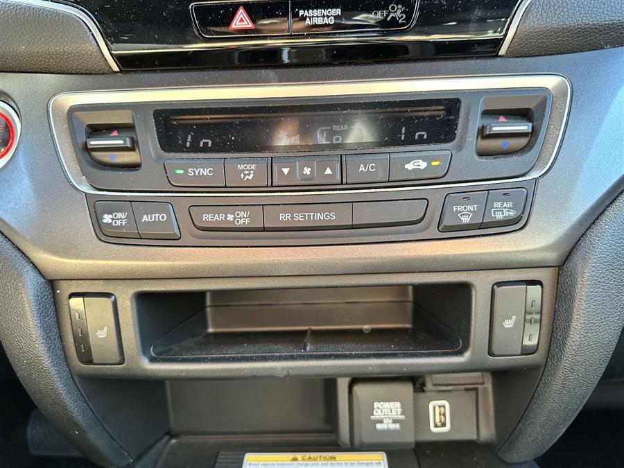 2022 Honda Passport EX-L, available for sale in Patchogue, New York | Baron Supercenter. Patchogue, New York 2022 Honda Passport EX-L, available for sale in Patchogue, New York | Baron Supercenter. Patchogue, New York