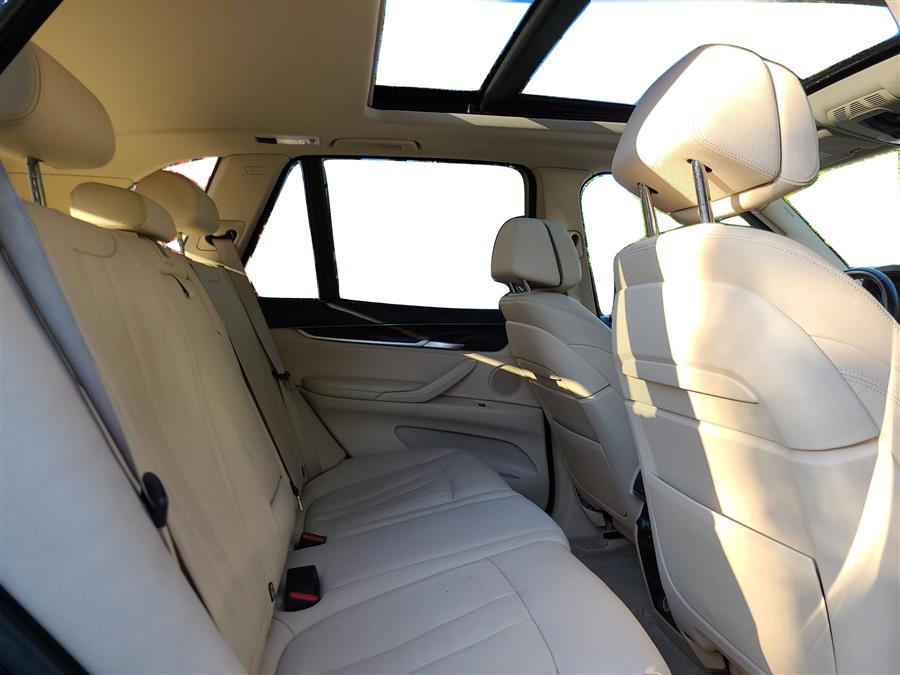 2015 BMW X5 AWD 4dr xDrive35i, available for sale in Canton, Connecticut | Lava Motors. Canton, Connecticut 2015 BMW X5 AWD 4dr xDrive35i, available for sale in Canton, Connecticut | Lava Motors. Canton, Connecticut