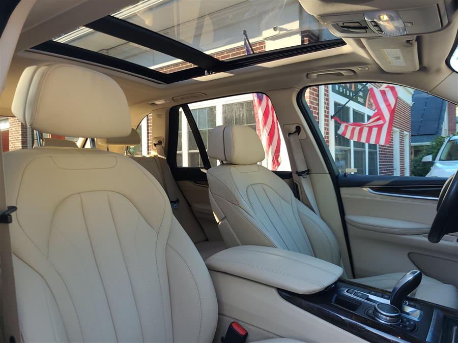 2015 BMW X5 AWD 4dr xDrive35i, available for sale in Canton, Connecticut | Lava Motors. Canton, Connecticut 2015 BMW X5 AWD 4dr xDrive35i, available for sale in Canton, Connecticut | Lava Motors. Canton, Connecticut