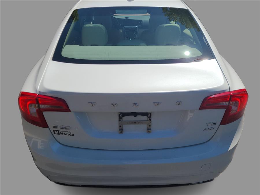 2015 Volvo S60 4dr Sdn T5 Premier AWD, available for sale in Canton, Connecticut | Lava Motors. Canton, Connecticut 2015 Volvo S60 4dr Sdn T5 Premier AWD, available for sale in Canton, Connecticut | Lava Motors. Canton, Connecticut