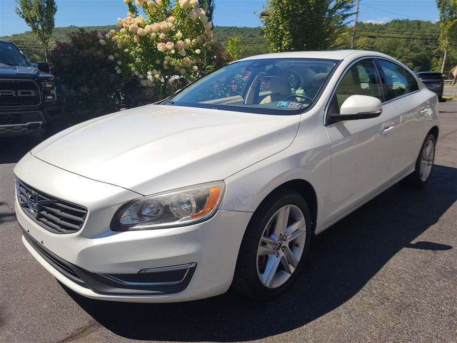 2015 Volvo S60 4dr Sdn T5 Premier AWD, available for sale in Canton, Connecticut | Lava Motors. Canton, Connecticut 2015 Volvo S60 4dr Sdn T5 Premier AWD, available for sale in Canton, Connecticut | Lava Motors. Canton, Connecticut