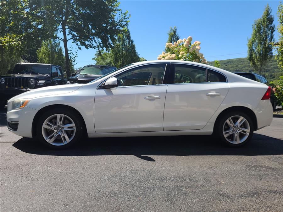 2015 Volvo S60 4dr Sdn T5 Premier AWD, available for sale in Canton, Connecticut | Lava Motors. Canton, Connecticut 2015 Volvo S60 4dr Sdn T5 Premier AWD, available for sale in Canton, Connecticut | Lava Motors. Canton, Connecticut