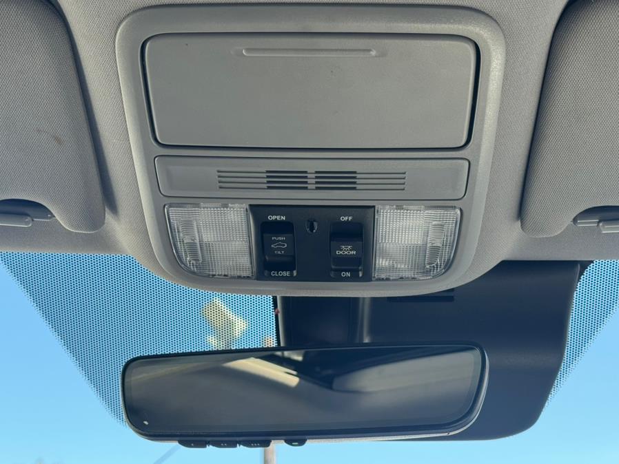 2022 Honda Pilot EX-L AWD, available for sale in Newark , New Jersey | Champion Used Auto Sales 2. Newark , New Jersey 2022 Honda Pilot EX-L AWD, available for sale in Newark , New Jersey | Champion Used Auto Sales 2. Newark , New Jersey