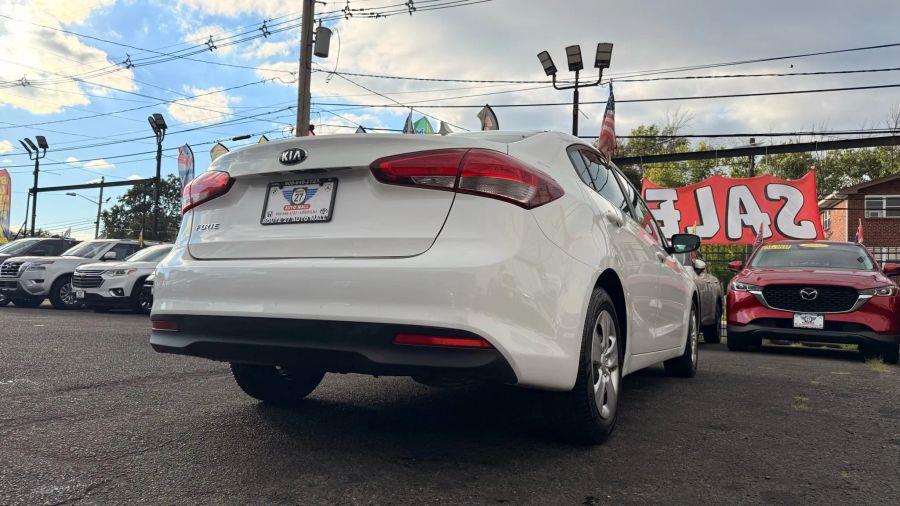 2018 Kia Forte LX Sedan 4D, available for sale in Linden, New Jersey | Route 27 Auto Mall. Linden, New Jersey 2018 Kia Forte LX Sedan 4D, available for sale in Linden, New Jersey | Route 27 Auto Mall. Linden, New Jersey