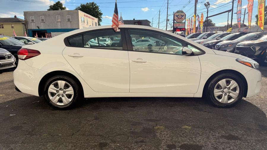 2018 Kia Forte LX Sedan 4D, available for sale in Linden, New Jersey | Route 27 Auto Mall. Linden, New Jersey 2018 Kia Forte LX Sedan 4D, available for sale in Linden, New Jersey | Route 27 Auto Mall. Linden, New Jersey