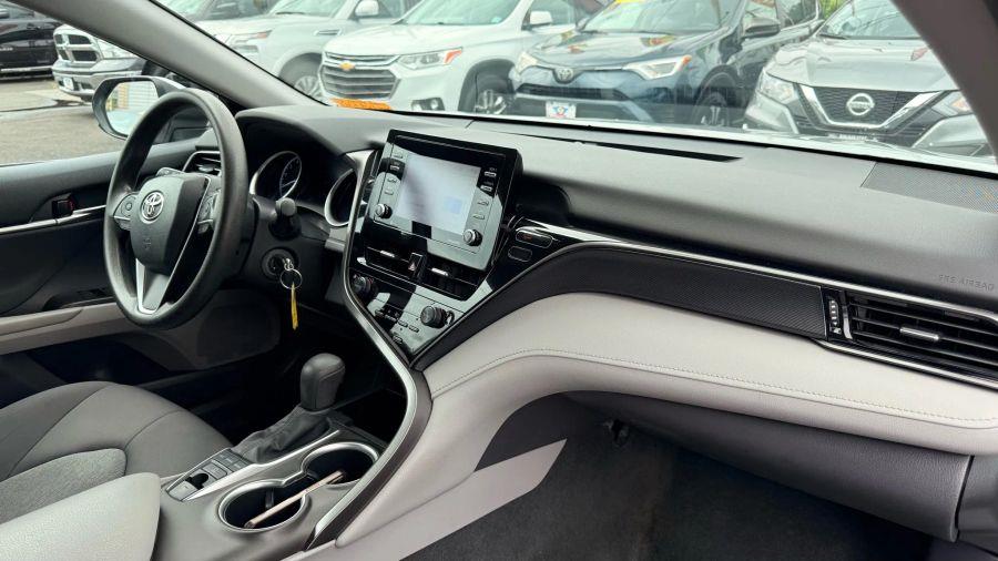 2022 Toyota Camry LE Sedan 4D, available for sale in Linden, New Jersey | Route 27 Auto Mall. Linden, New Jersey 2022 Toyota Camry LE Sedan 4D, available for sale in Linden, New Jersey | Route 27 Auto Mall. Linden, New Jersey