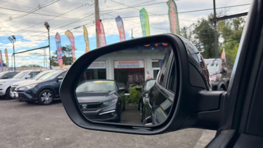 2022 Kia Seltos EX Sport Utility 4D, available for sale in Linden, New Jersey | Route 27 Auto Mall. Linden, New Jersey 2022 Kia Seltos EX Sport Utility 4D, available for sale in Linden, New Jersey | Route 27 Auto Mall. Linden, New Jersey