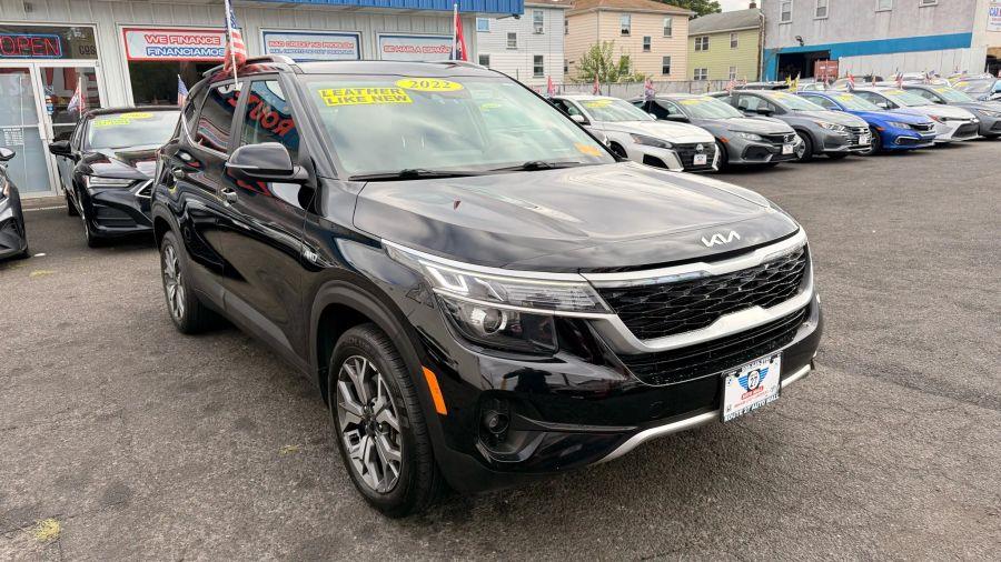 2022 Kia Seltos EX Sport Utility 4D, available for sale in Linden, New Jersey | Route 27 Auto Mall. Linden, New Jersey 2022 Kia Seltos EX Sport Utility 4D, available for sale in Linden, New Jersey | Route 27 Auto Mall. Linden, New Jersey