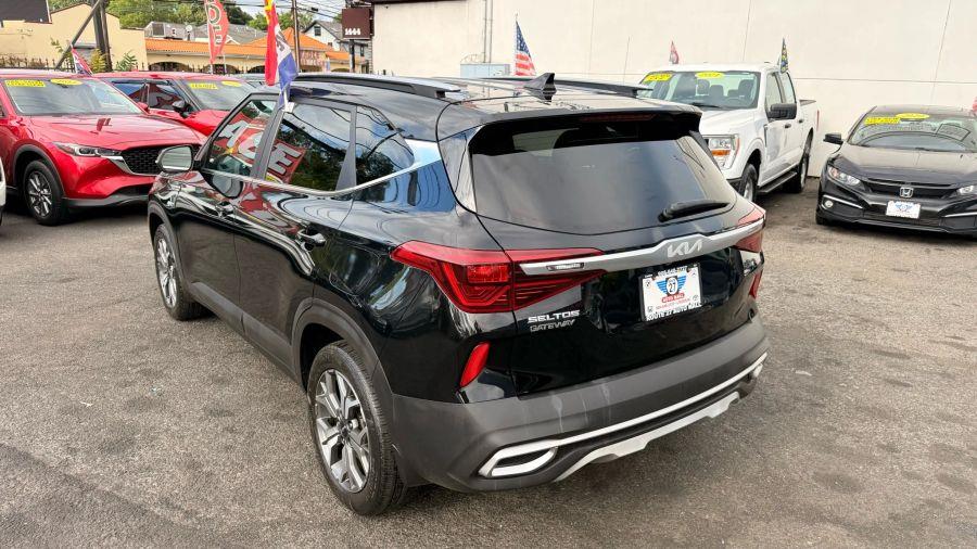2022 Kia Seltos EX Sport Utility 4D, available for sale in Linden, New Jersey | Route 27 Auto Mall. Linden, New Jersey 2022 Kia Seltos EX Sport Utility 4D, available for sale in Linden, New Jersey | Route 27 Auto Mall. Linden, New Jersey