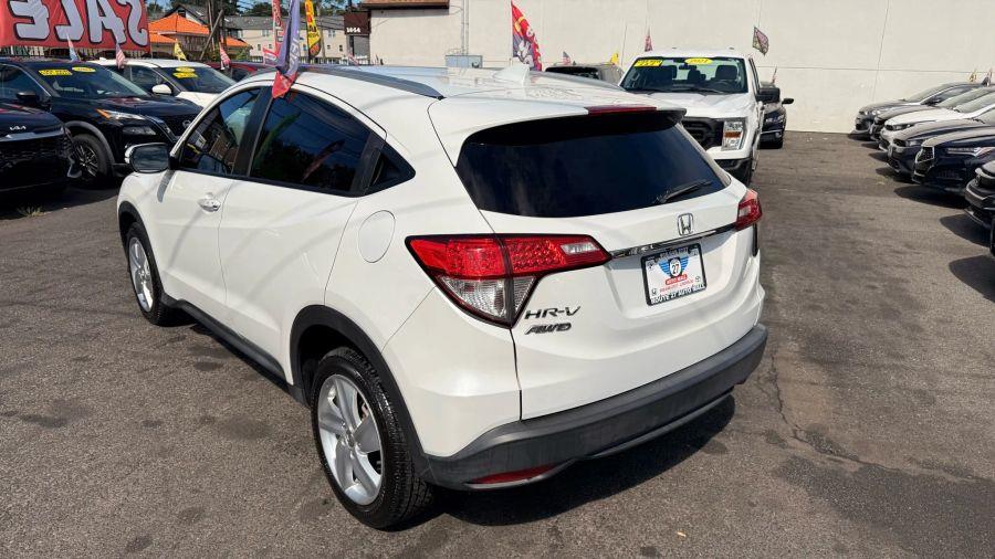 2019 Honda Hr-v EX-L Sport Utility 4D, available for sale in Linden, New Jersey | Route 27 Auto Mall. Linden, New Jersey 2019 Honda Hr-v EX-L Sport Utility 4D, available for sale in Linden, New Jersey | Route 27 Auto Mall. Linden, New Jersey