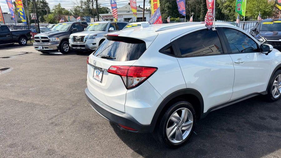 2019 Honda Hr-v EX-L Sport Utility 4D, available for sale in Linden, New Jersey | Route 27 Auto Mall. Linden, New Jersey 2019 Honda Hr-v EX-L Sport Utility 4D, available for sale in Linden, New Jersey | Route 27 Auto Mall. Linden, New Jersey