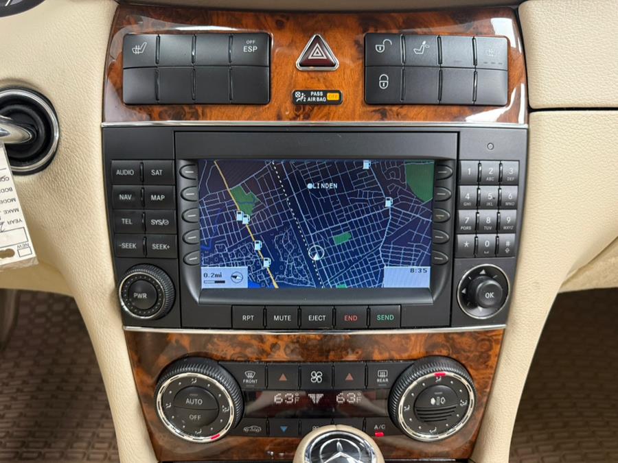 2009 Mercedes-Benz CLK-Class 2dr Cpe 3.5L, available for sale in Elizabeth, New Jersey | M Auto Group. Elizabeth, New Jersey 2009 Mercedes-Benz CLK-Class 2dr Cpe 3.5L, available for sale in Elizabeth, New Jersey | M Auto Group. Elizabeth, New Jersey