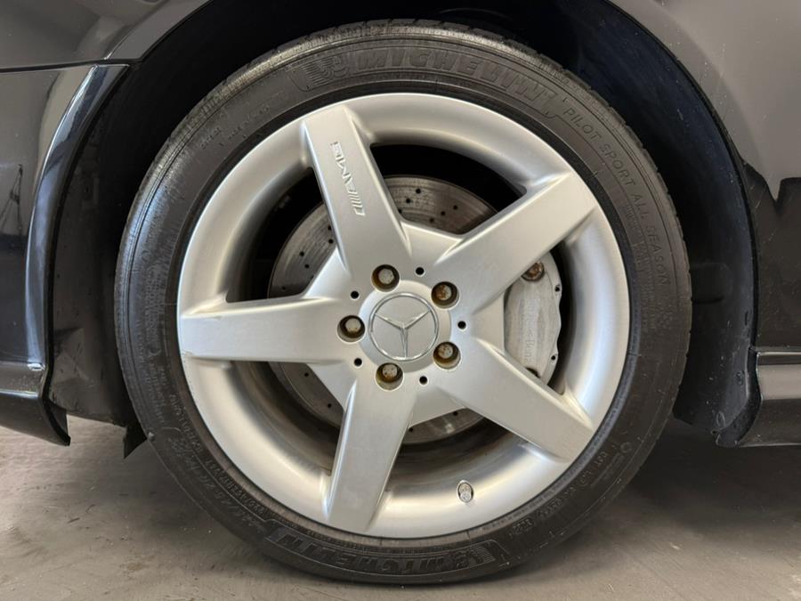 2009 Mercedes-Benz CLK-Class 2dr Cpe 3.5L, available for sale in Elizabeth, New Jersey | M Auto Group. Elizabeth, New Jersey 2009 Mercedes-Benz CLK-Class 2dr Cpe 3.5L, available for sale in Elizabeth, New Jersey | M Auto Group. Elizabeth, New Jersey